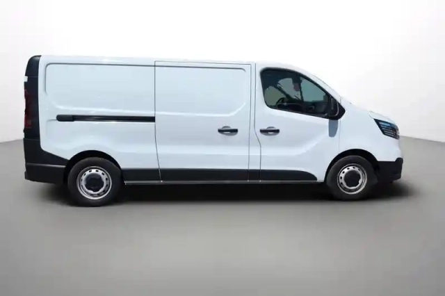 Renault Trafic pc l2h1 3t blue dci 150 — photo 7