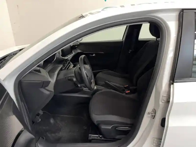 Peugeot 208 puretech 75 s&amp;s bvm5 — photo 9