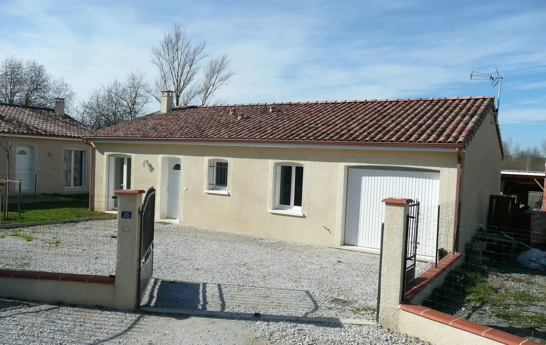 Photo 1
