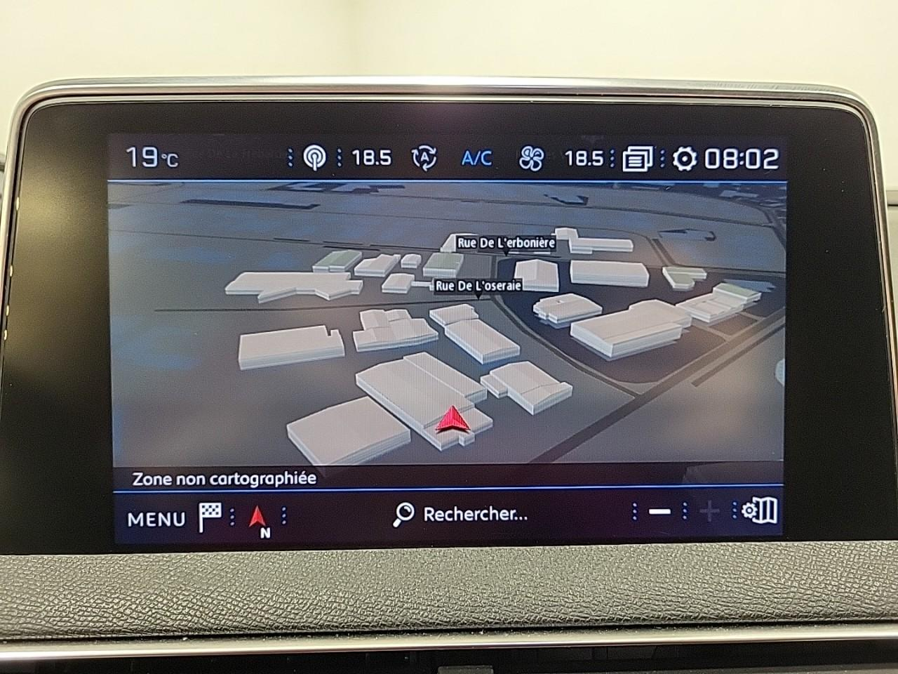 Peugeot 3008 puretech 130ch s&s eat8 allure — photo 11
