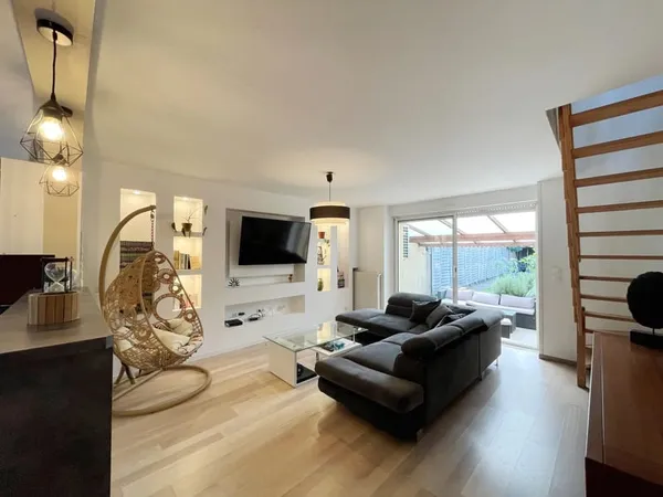 Offrez vous une maison rénovée, économe et prête à vous accueillir !