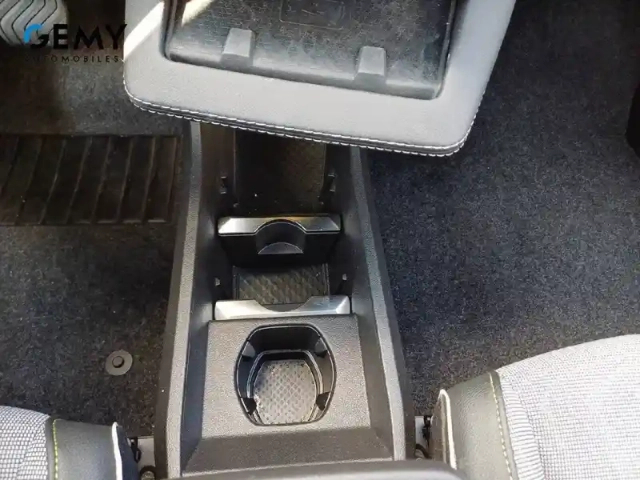 Renault Megane e-tech 220 ch autonomie confort ac22 — photo 59
