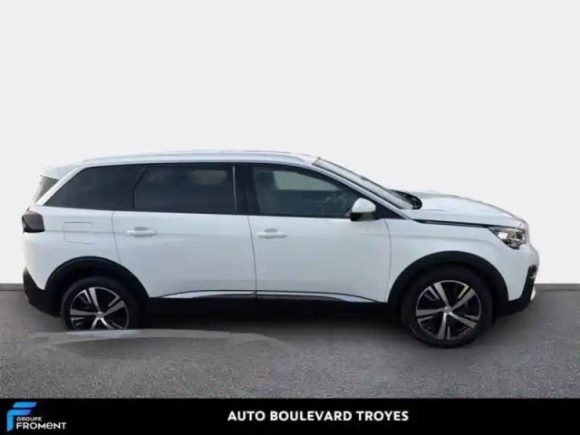 Peugeot 5008 1.2 puretech 130ch s&amp;s allure eat8 — photo 19