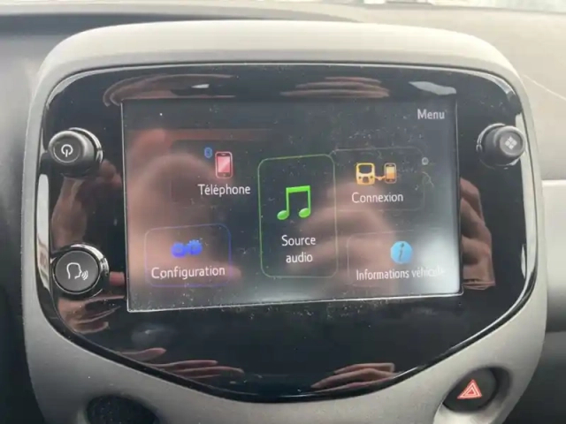 Toyota Aygo 1.0 vvt-i x-play — photo 16