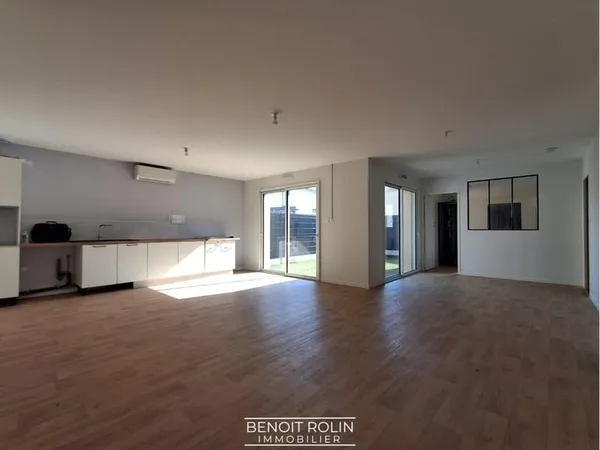 Maison à vendre 6 pièces LA BAZOGE (72)