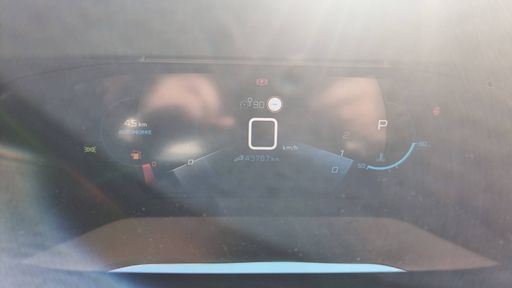 Peugeot 208 1.2 PureTech 130 EAT8 - Allure Pack – 2022 – 43767 km – Essence – Boîte Automatique — photo 19