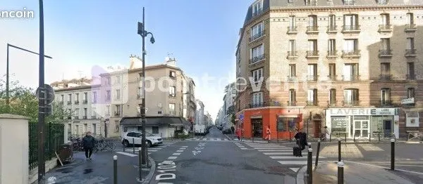 Local commercial 1 058 m²