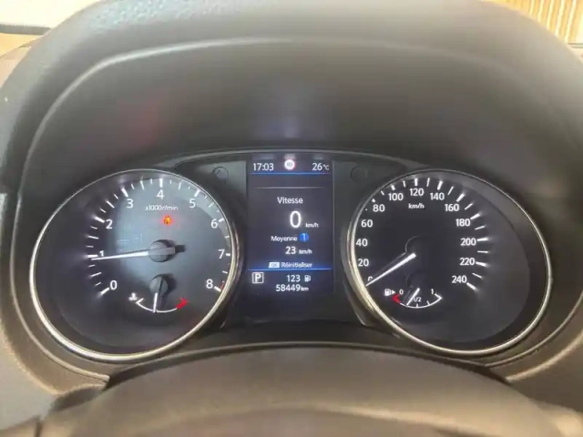Nissan Qashqai 1.3 dig-t 160 dct — photo 12