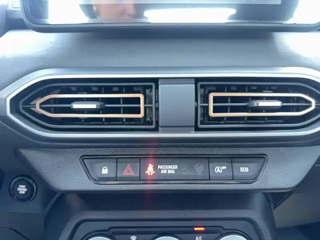 Dacia Sandero eco-g 100 gsr2 — photo 33