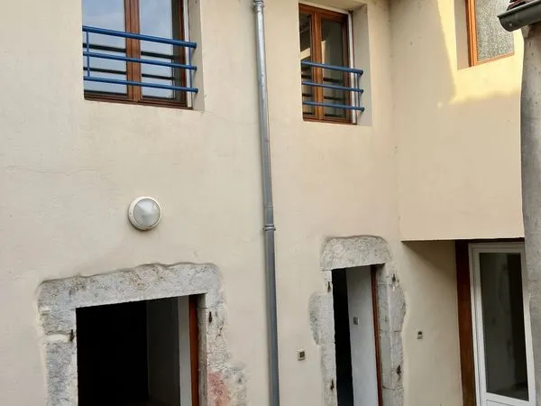 Spacieux F3 de 71 m² au coeur du vieux Lance - Calme et cour partagée
