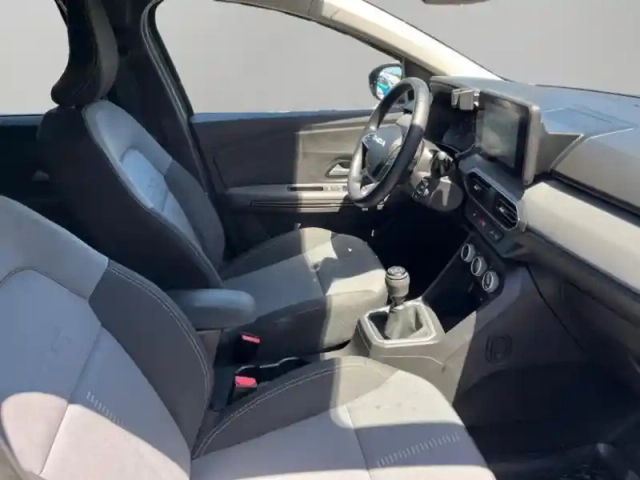Dacia Jogger 1.0 eco-g 100ch extreme+ 5 places — photo 15
