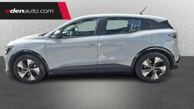 Renault Megane e-tech ev60 220 ch optimum charge — photo 2