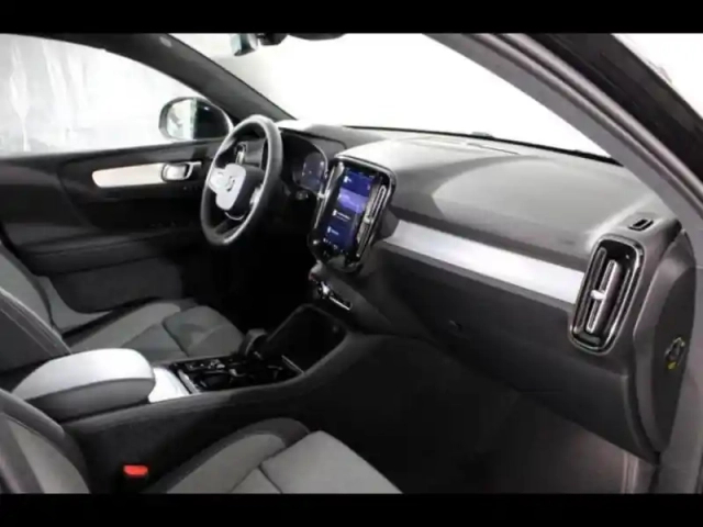 Volvo Xc40 t4 recharge 129 + 82ch plus dct 7 — photo 14