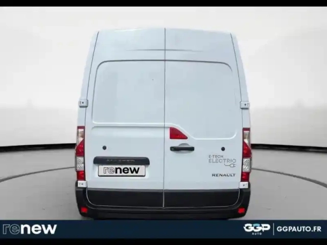 Renault Master fg f3500 l2h2 e-tech 130ch advance autonomie urbaine — photo 19