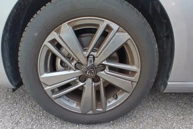 Peugeot 308 puretech 130ch s&amp;s bvm6 — photo 13