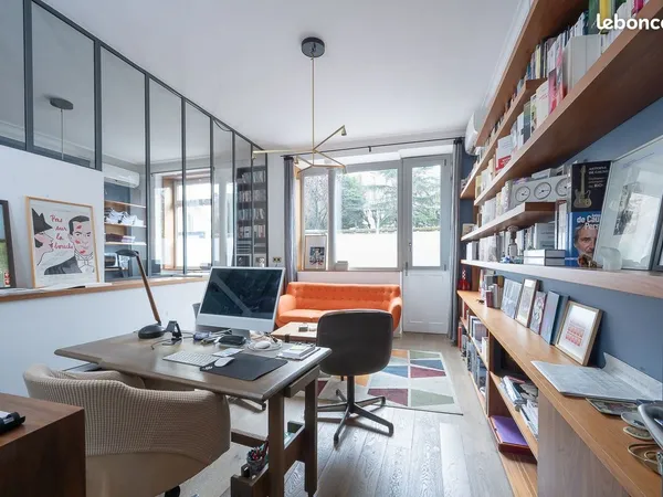 Local commercial 81 m² PARIS 05