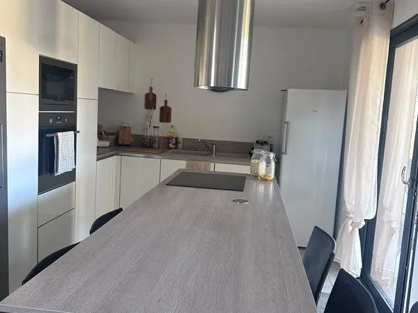 À LOUER - MAISON RÉCENTE À BEAUVOISIN (30) - 90 m² - 3 CHAMBRES - GARAGE - JARDIN