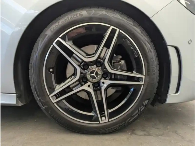 Mercedes Classe B 200 d amg line — photo 9