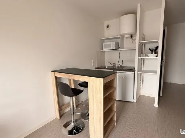 Studio 1 pièce 23 m²