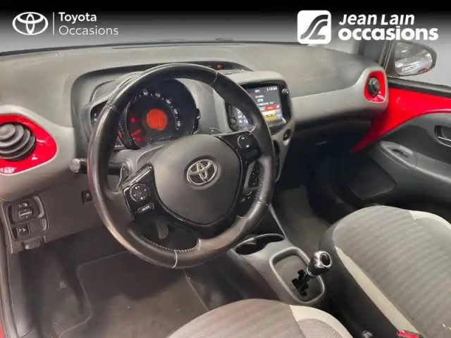 Toyota Aygo 1.0 vvt-i x-shift — photo 11
