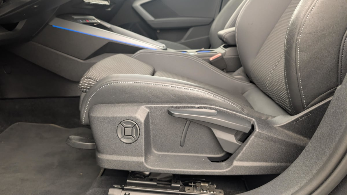 Audi A3 Sportback — photo 21