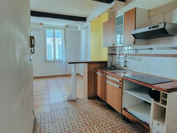 T2 traversant 39 m², Toulon Port / Arsenal, Idéal investissement