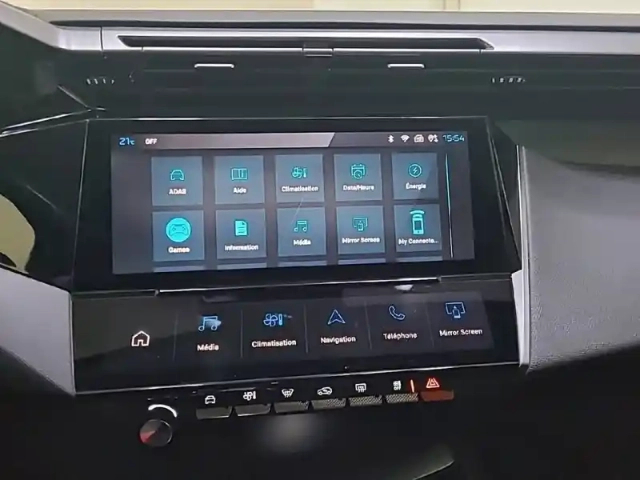 Peugeot 308 phev 180 e-eat8 — photo 44