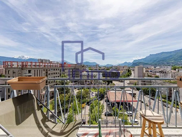Appartement 4 pièces 93 m²