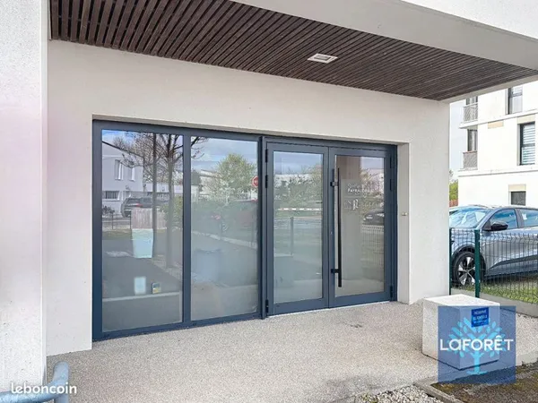 Local 36 m² SAINT GILLES CROIX DE VIE