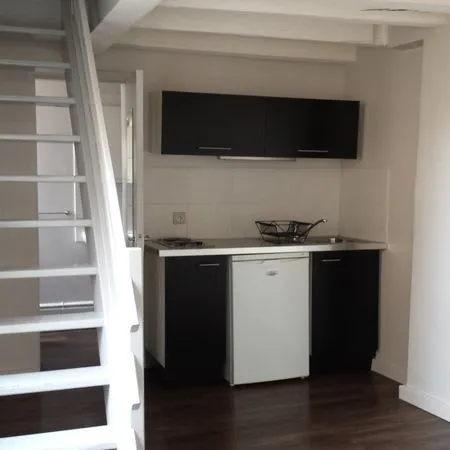 20m² place Saint Louis