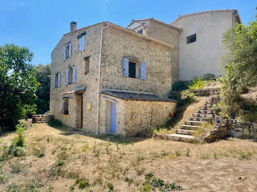 Maison 13 pièces 322 m²