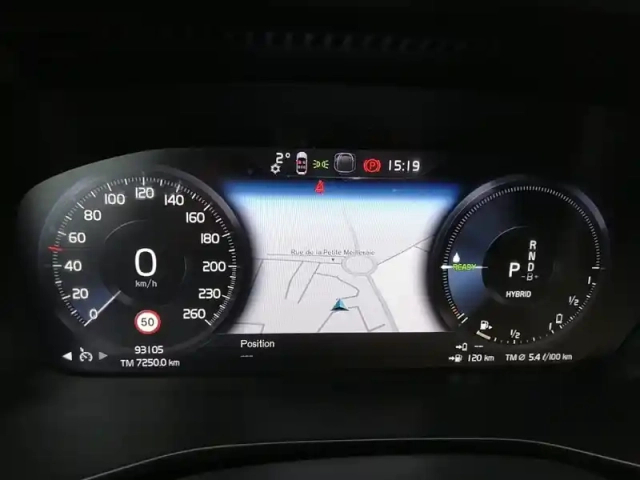 Volvo Xc40 t4 recharge 129+82 ch dct7 — photo 16