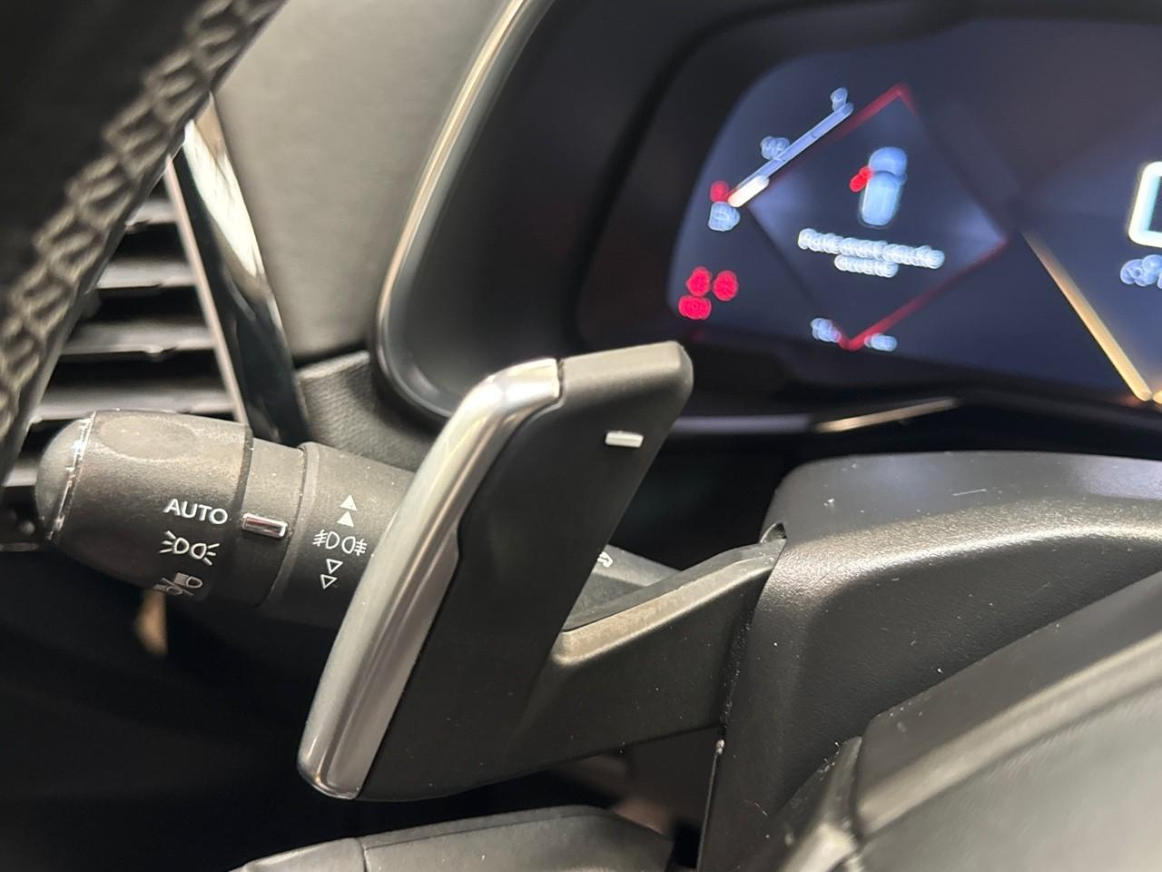 Ds Ds 7 crossback bluehdi 180ch la premiere eat8 — photo 16