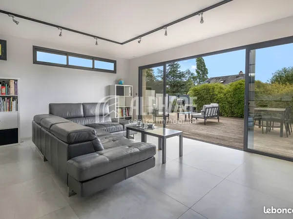 Maison 8 pièces 191 m²