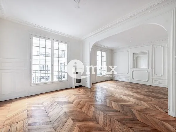 LEVALLOIS-PERRET 'Hôtel de ville'- 4 PIÈCES - 949 000 € FAI