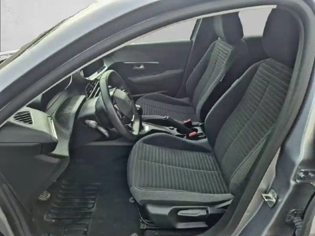 Peugeot 208 puretech 75 s&amp;s bvm5 — photo 39