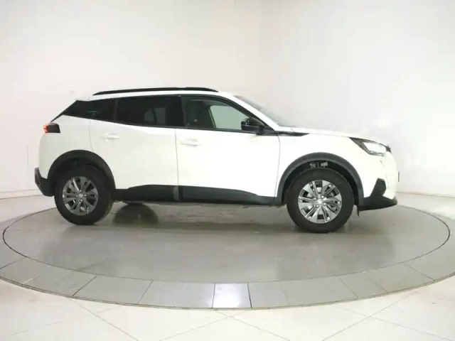 Peugeot 2008 puretech 130 s&amp;s eat8 — photo 4