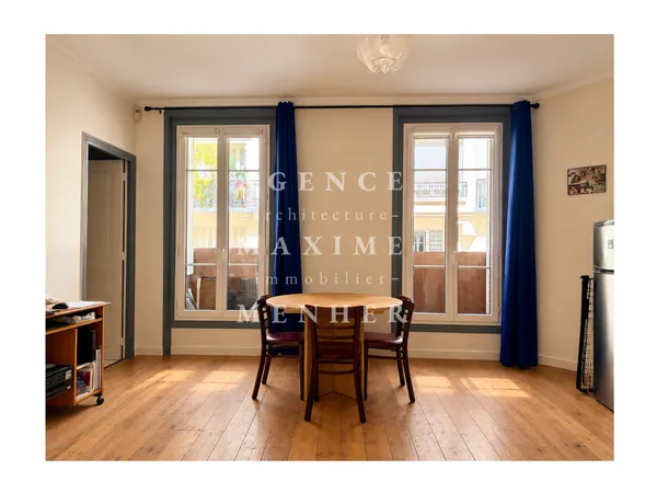 Vends appartement avec beaux volumes - 41m²