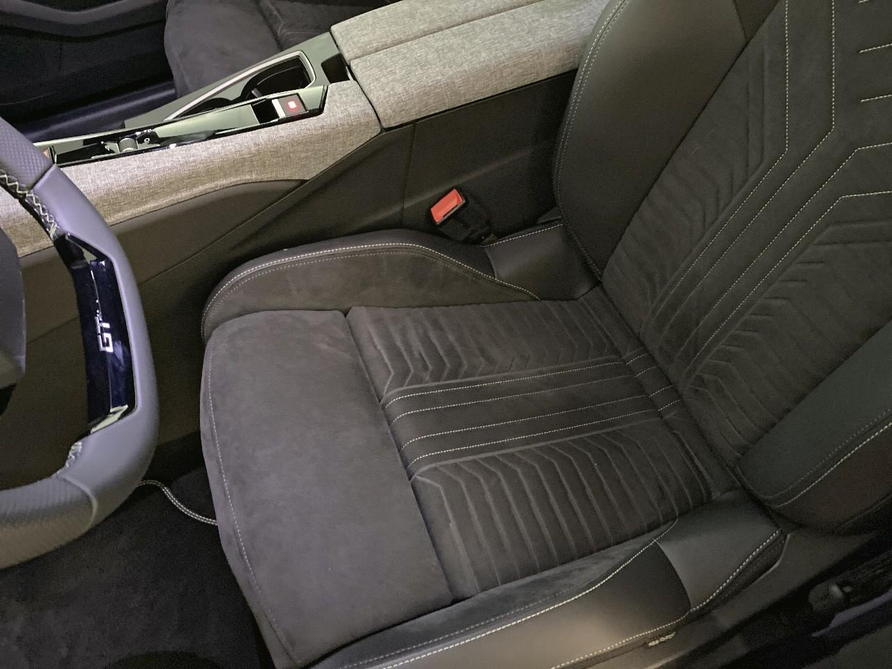 Peugeot 3008 hybrid 145 e-dcs6 gt — photo 9