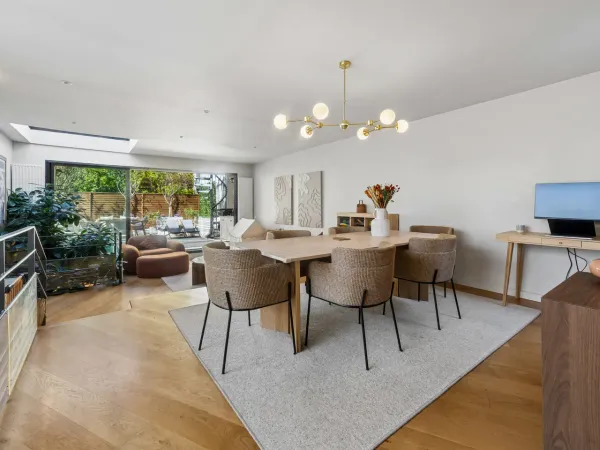 Paris XX - Charonne - Duplex familial d'exception avec terrasse et rooftop