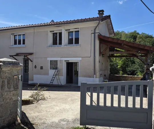 Maison de 150m2 à louer sur Razès