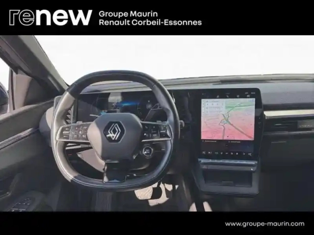 Renault Megane e-tech electric ev60 220ch techno super charge — photo 14