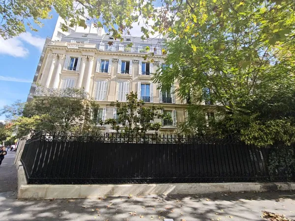 Appartement 5 pièces 207 m²