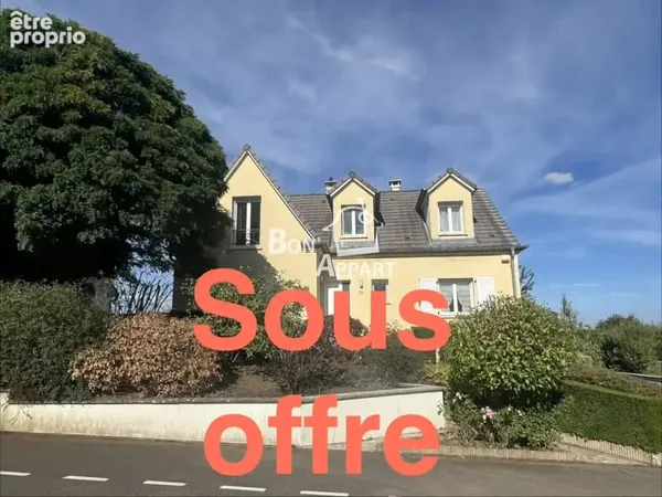 Villa 160 m2 - double garage - terrain 914 m2 à Villers-la-Chèvre proche de Longwy et du Luxembourg