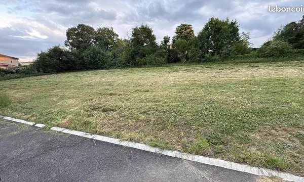 Terrain à vendre