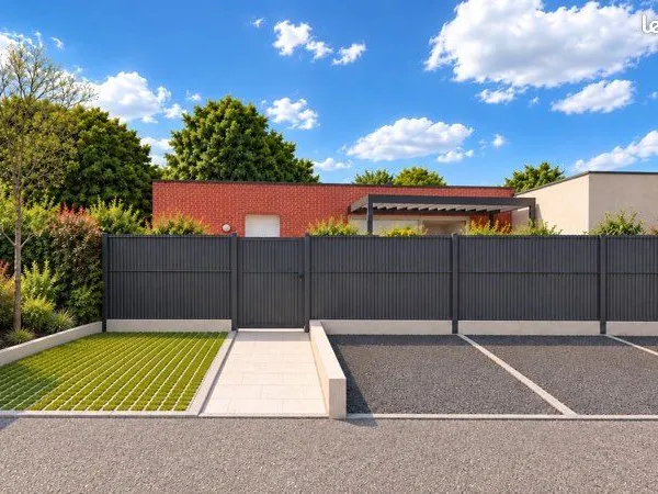 LOCAL PROFESSIONNEL 45 m² ENTIÈREMENT RÉNOVÉ - METZ QUEULEU - 2 PARKINGS - PMR