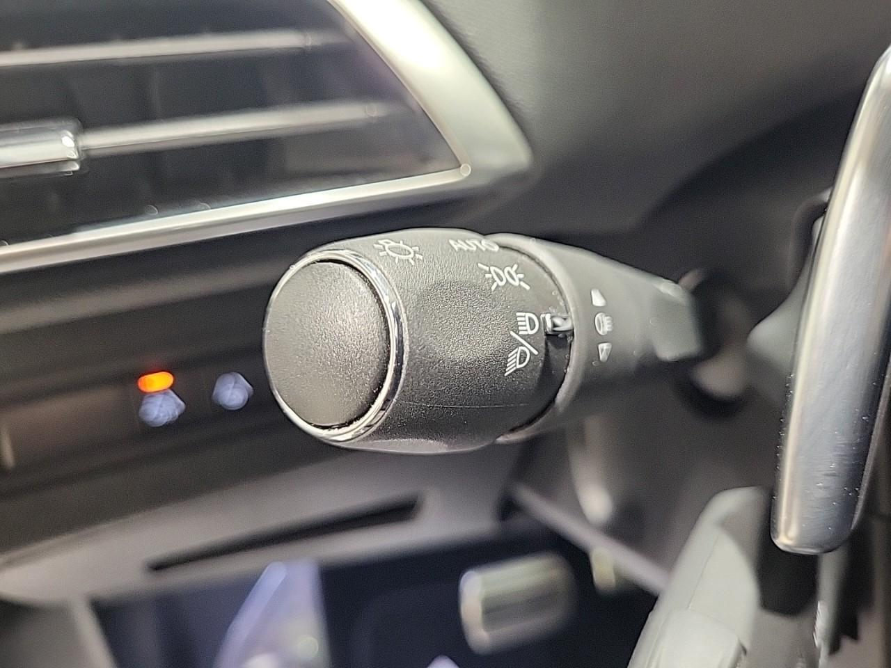 Peugeot 3008 hybrid 225 e-eat8 gt — photo 20