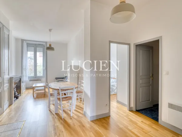 Appartement T2 lumineux - 38 m² - Plein sud - Tram Verlaine Tolstoï
