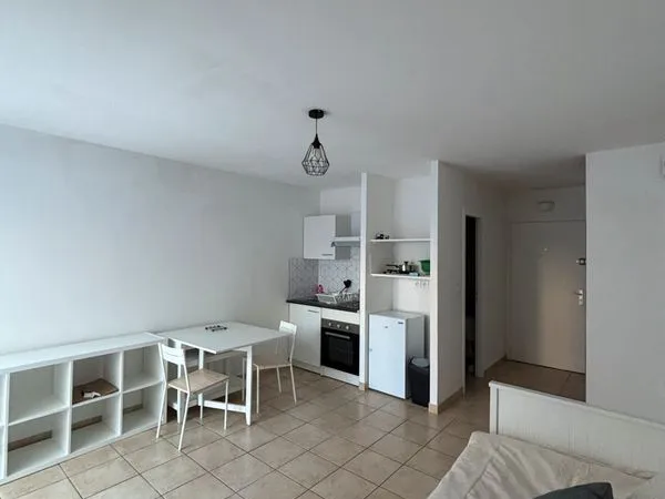 Studio meublé 23m²