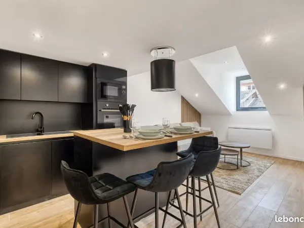 T2 duplex meublé - évian centre - moyenne durée - proche lausanne